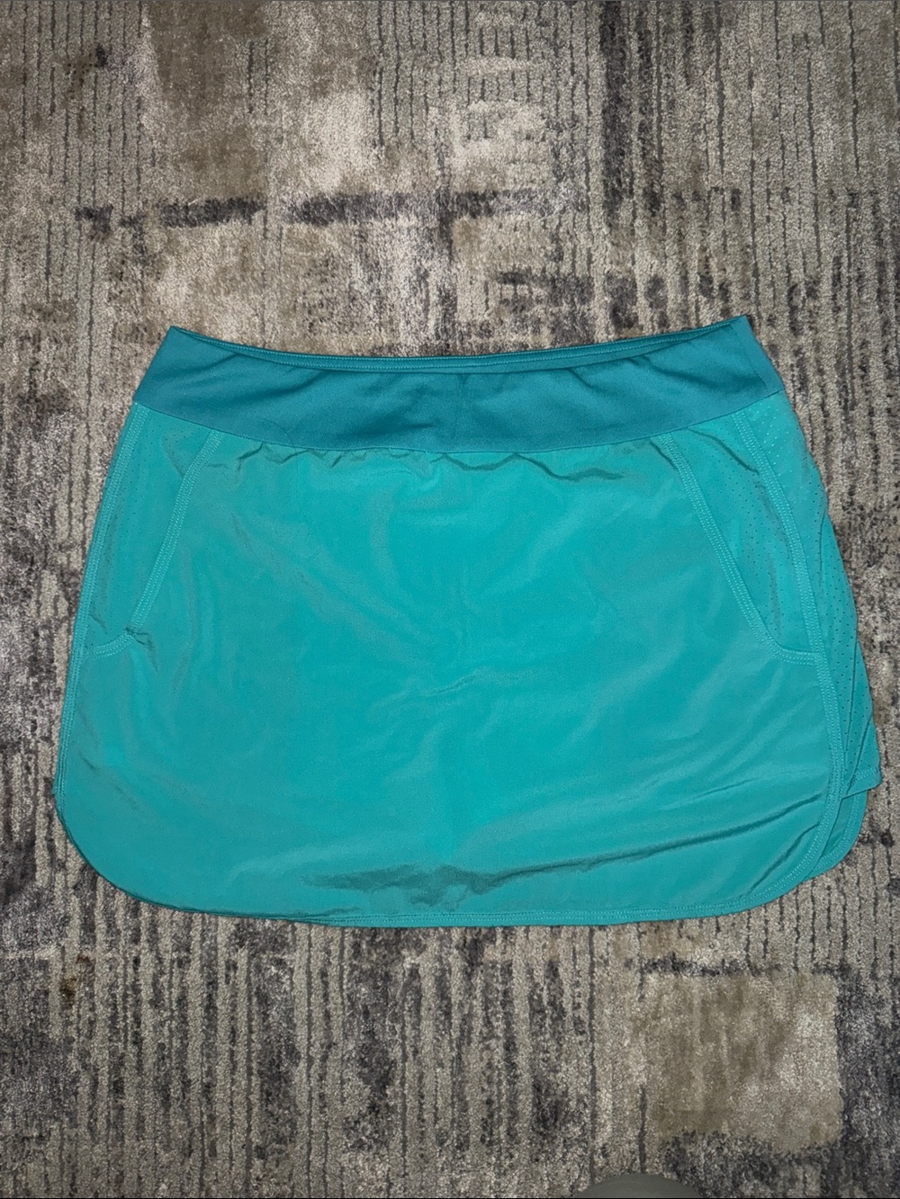 Vineyard Vines Women’s Teal Performance Skort with Wide Waistband